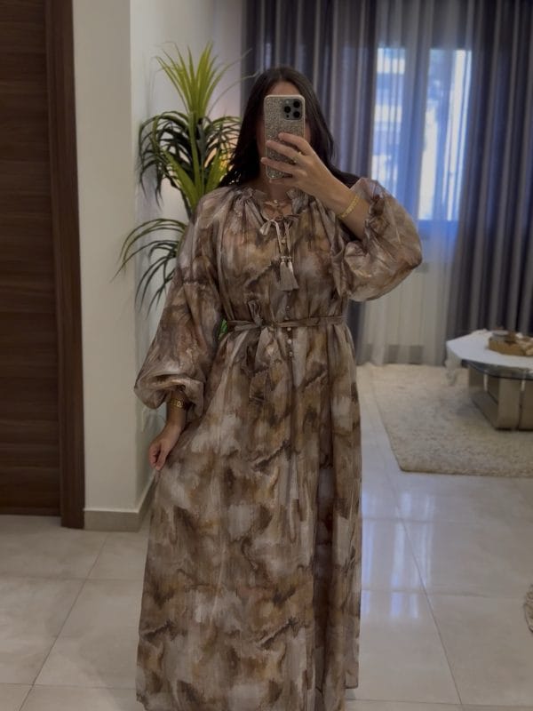 Robe Laya